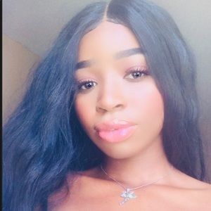 Meet your Posher, Francesca